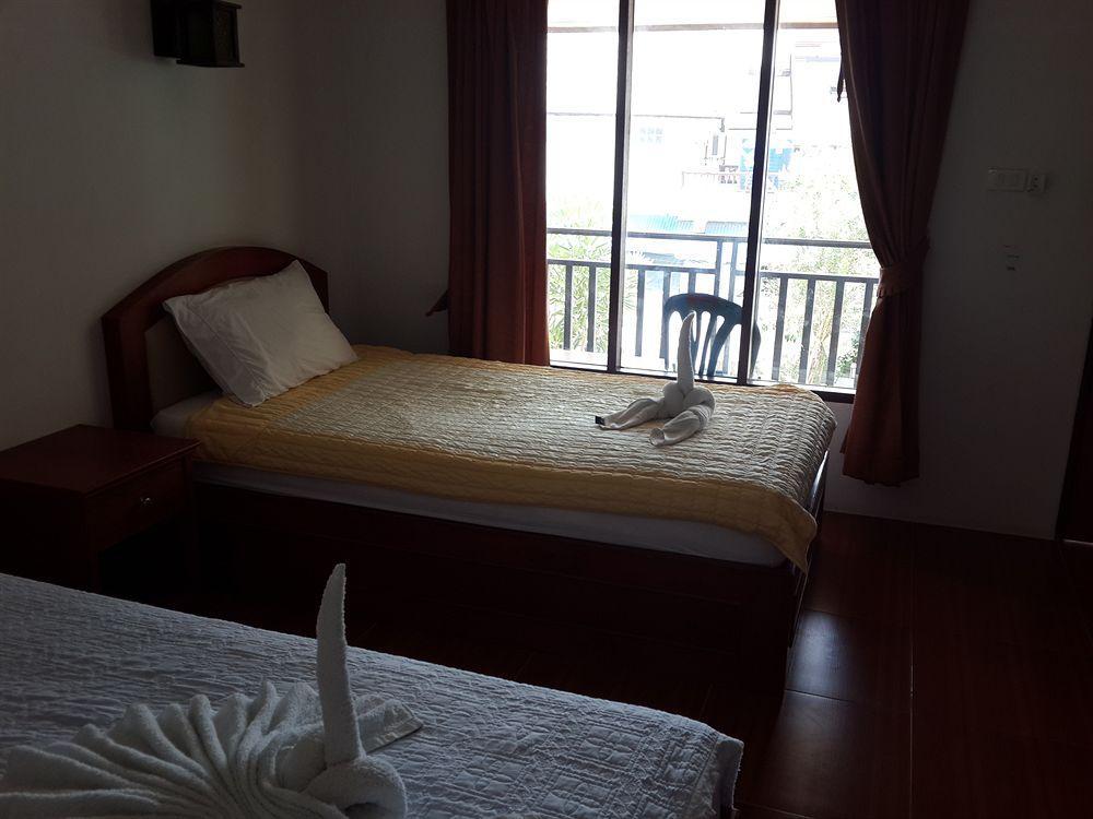 האד רין Bank Guest House מראה חיצוני תמונה